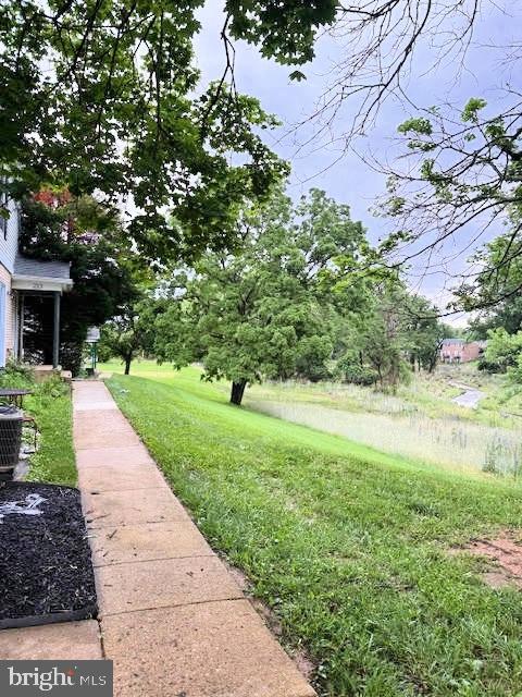 213 Hammershire Rd Unit D, Reisterstown, MD 21136 - view of grassy yard