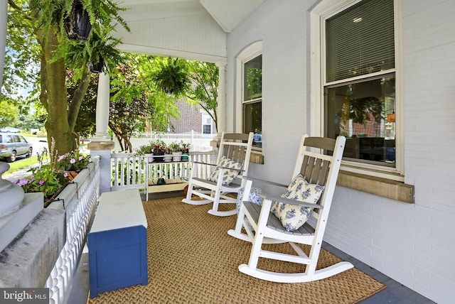 30 Race Ave, Lancaster, PA 17603 - view of covered porch