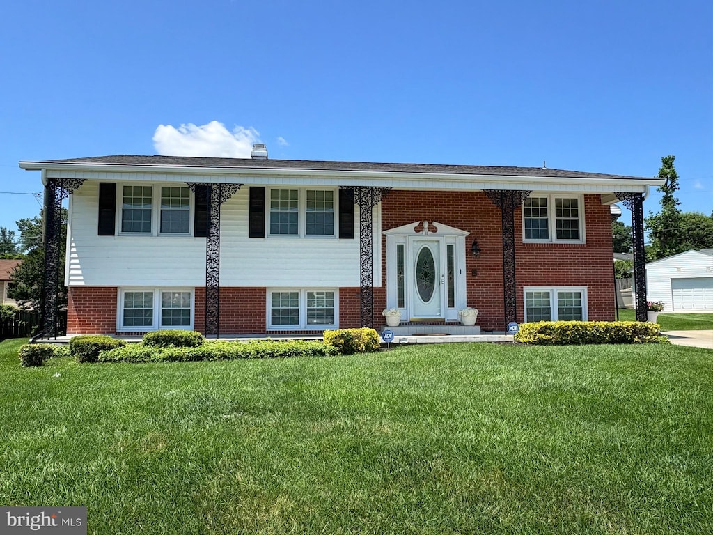11 Glenwest Ct, Rosedale, MD 21237 - bi-level home with a front lawn and brick siding
