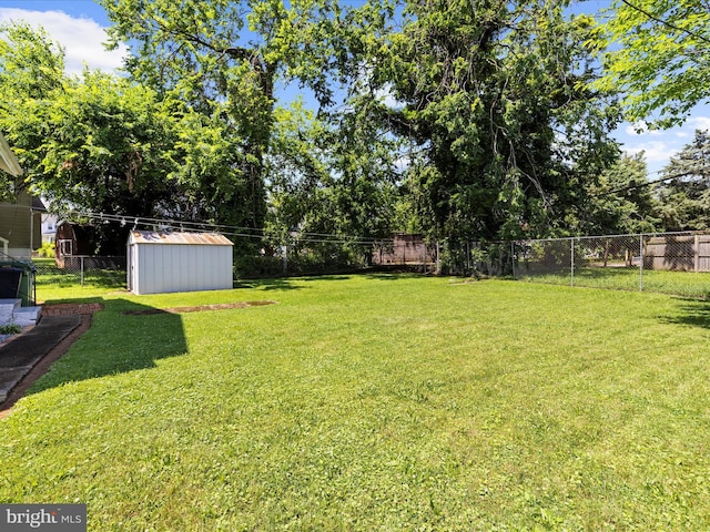 5000 Levindale Rd, Baltimore, MD 21215 - fenced backyard with a shed