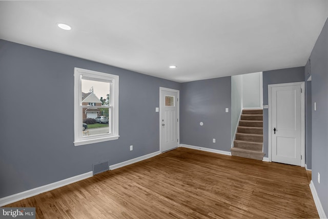 1233 E Ave, Abington, PA 19001 - entrance foyer featuring wood finished floors, stairway, and recessed lighting