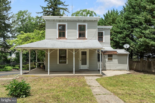 527 Berwyn Baptist Rd, Berwyn, PA 19312 - view of front of home with a porch and a shingled roof