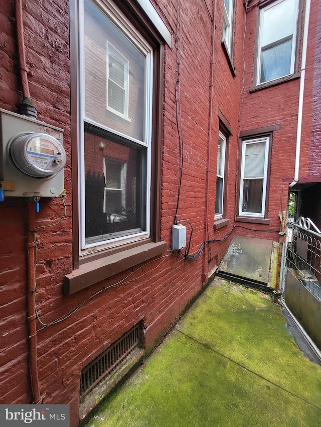 329 N 13th St, Reading, PA 19604 - view of property exterior