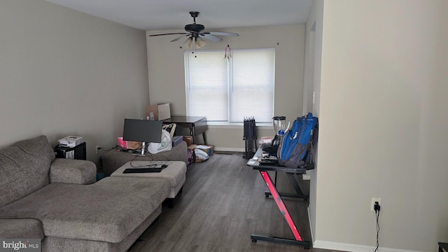 2622 Cranberry Cir, Harrisburg, PA 17110 - living area featuring a ceiling fan and wood finished floors