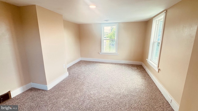 6054 Baltimore Pike, Littlestown, PA 17340 - carpeted empty room with baseboards