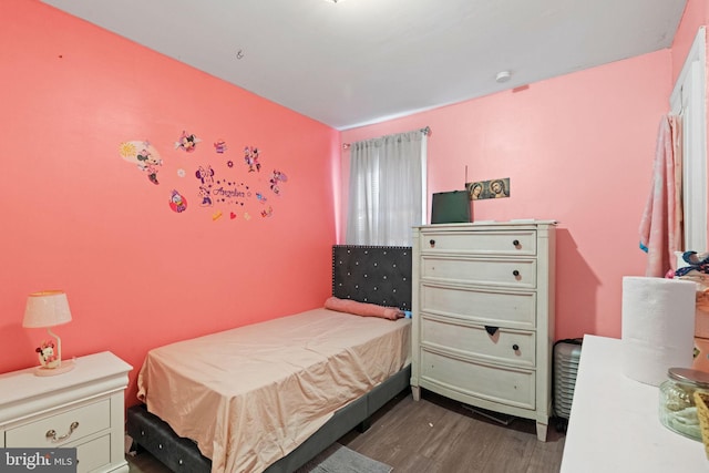 330 N 13th St, Reading, PA 19604 - bedroom featuring wood finished floors