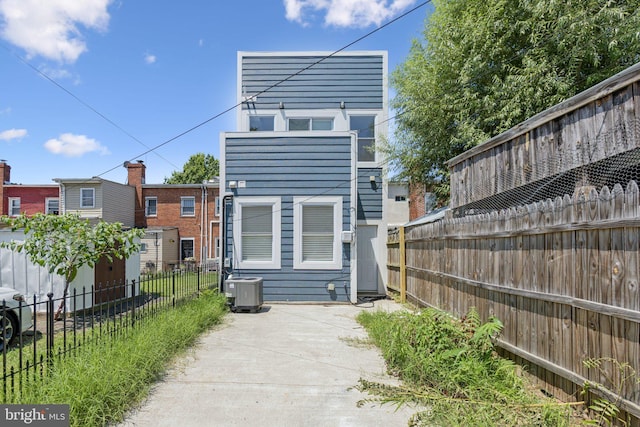 429 20th St NE Unit 1, Washington, DC 20002 - view of front of property featuring a fenced backyard and a patio