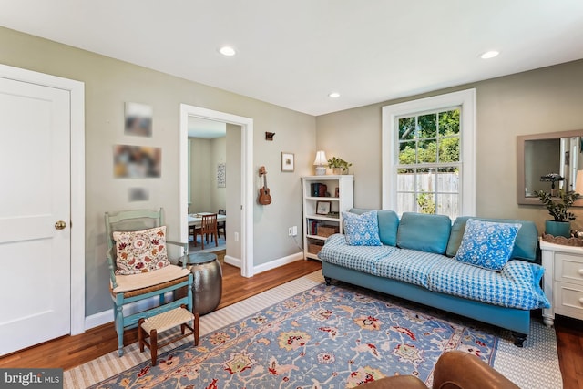 720 E Stephens Ln, Purcellville, VA 20132 - living room featuring wood finished floors and recessed lighting