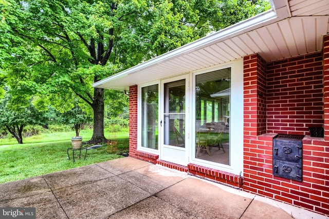 7900 Ivy Ln, Baltimore, MD 21208 - view of patio / terrace