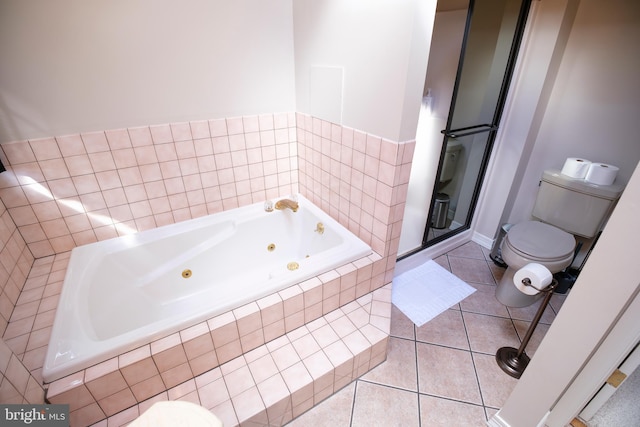 26 Sleigh Run, Reedsville, PA 17084 - full bathroom featuring a jetted tub and tile patterned floors