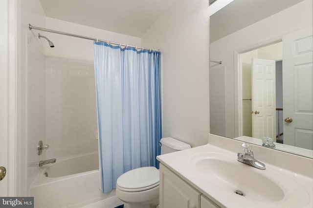 21411 Emerald Dr, Germantown, MD 20876 - bathroom with vanity and shower / bath combo