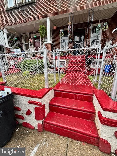 4546 N Palethorp St, Philadelphia, PA 19140 - view of community featuring a gate