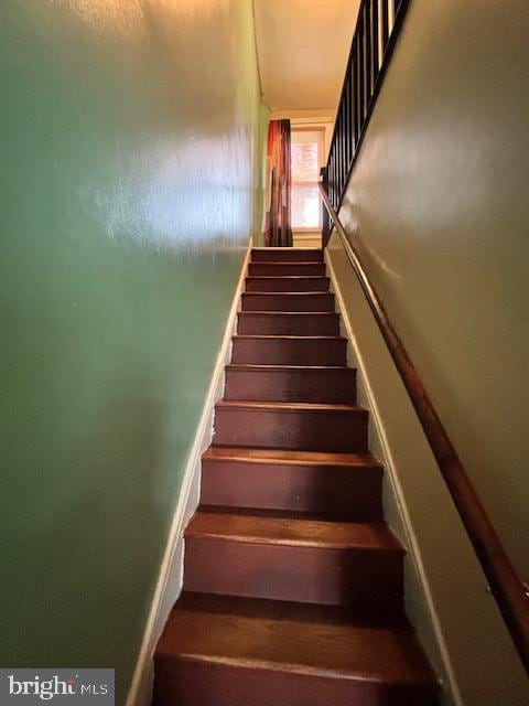 4546 N Palethorp St, Philadelphia, PA 19140 - view of stairs