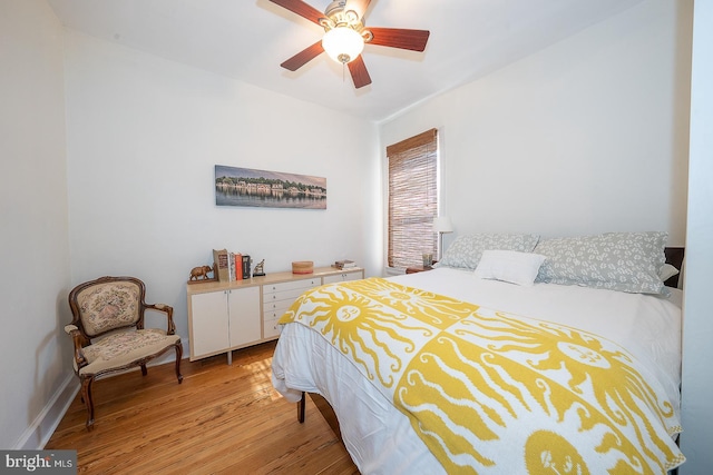 823 N 21st St, Philadelphia, PA 19130 - bedroom with light wood-type flooring and a ceiling fan