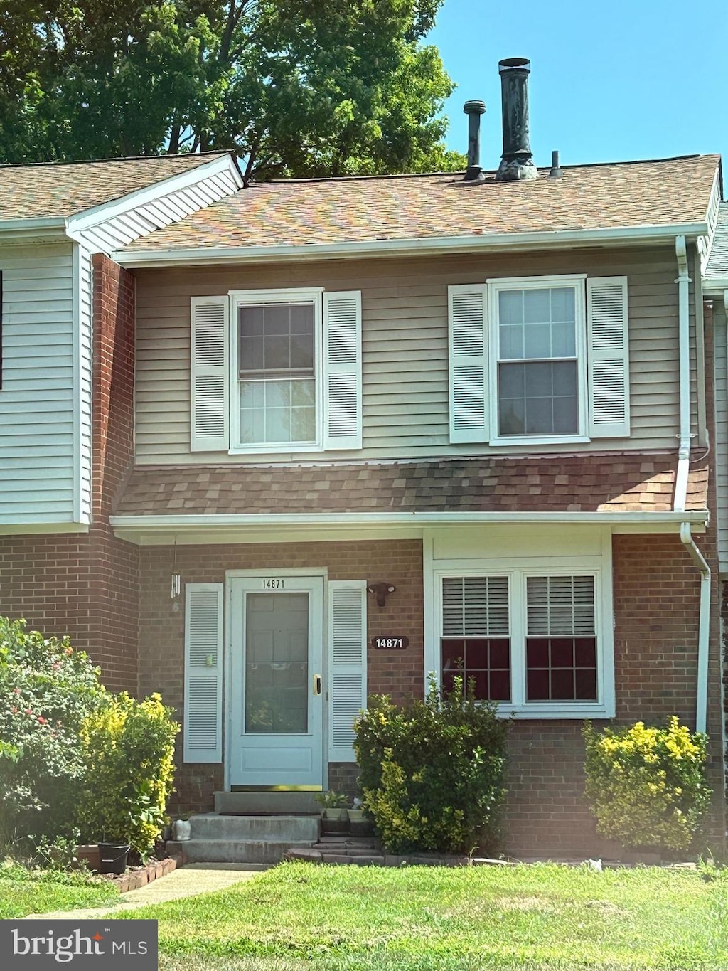 14871 Cherrydale Dr, Woodbridge, VA 22193 - view of front facade with brick siding