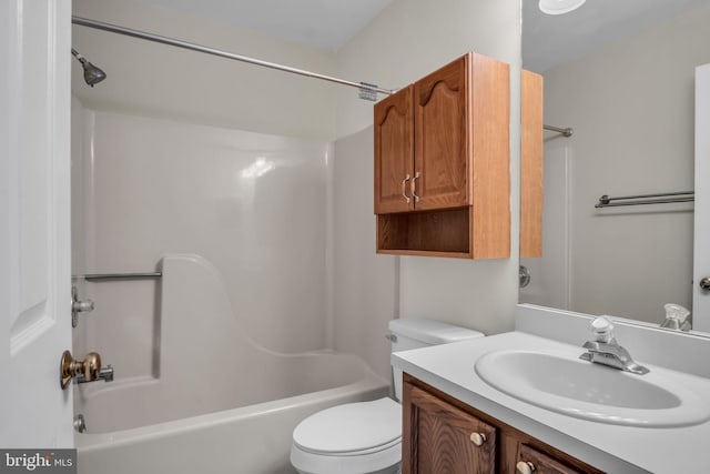 1773 Kings Arms Ct, New Cumberland, PA 17070 - bathroom featuring vanity and washtub / shower combination
