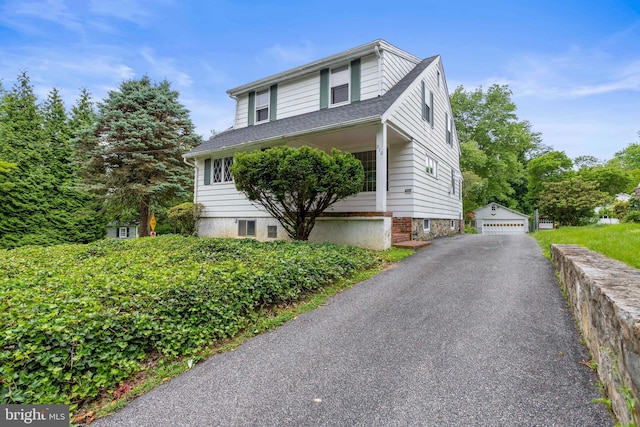 210 S Pennell Rd, Media, PA 19063 - view of front of property featuring an outbuilding and a detached garage