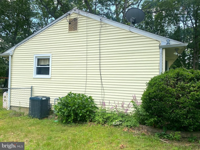 926 Sycamore Ln, Williamstown, NJ 08094 - view of side of home featuring a central AC unit