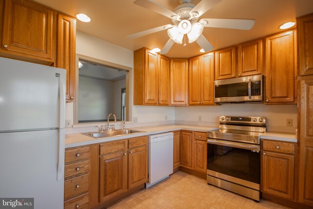 1038 E Schumaker Manor Dr, Salisbury, MD 21804