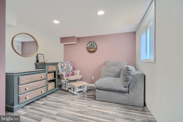 46 Avalon Ave, Dundalk, MD 21222 - sitting room with wood finished floors and recessed lighting