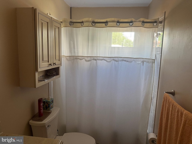 21 Stratton Dr, Hamilton, NJ 08690 - full bathroom with a shower with shower curtain