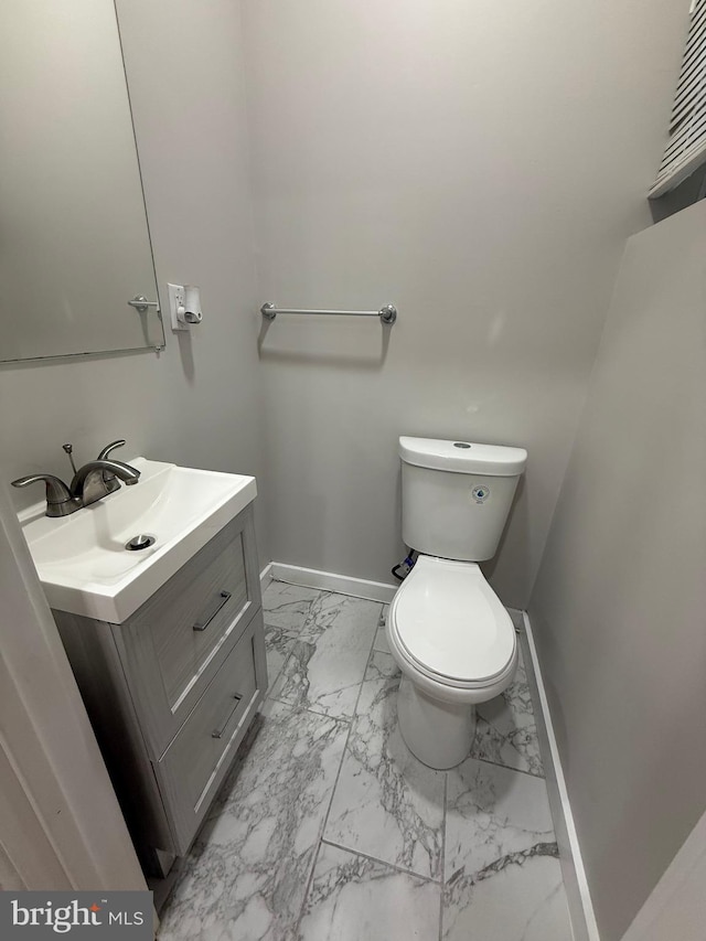 3844 N Franklin St, Philadelphia, PA 19140 - bathroom with marble finish flooring and vanity