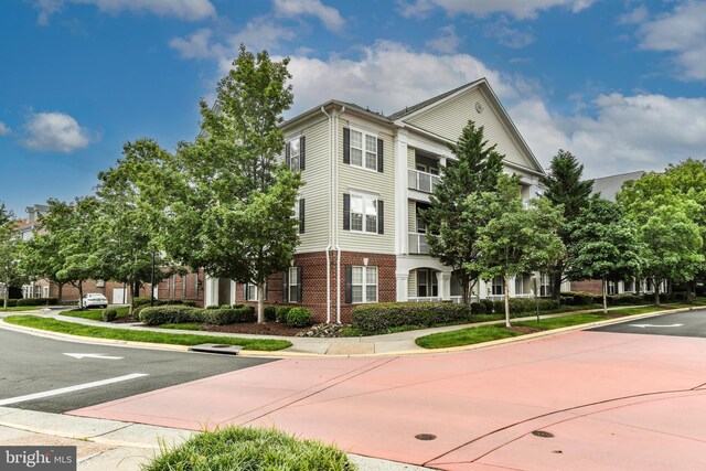 42435 Hollyhock Unit 302, Ashburn, VA 20148