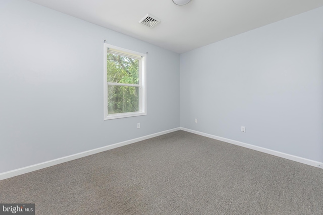 380 Fowser Rd, Millville, NJ 08332 - carpeted spare room featuring baseboards