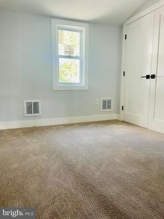 213 N Willow St, Gloucester City, NJ 08030 - spare room featuring carpet floors