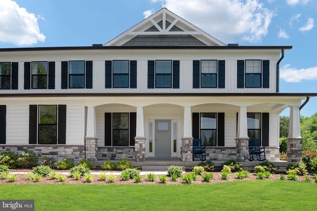 23 Old, Banks, Fredericksburg, VA 22406 - craftsman house with covered porch, stone siding, and a front yard