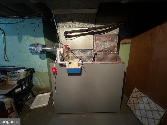 7819 Mentzer Gap Rd, Waynesboro, PA 17268 - view of utility room