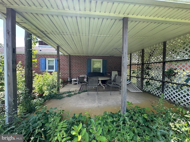 7819 Mentzer Gap Rd, Waynesboro, PA 17268 - view of patio