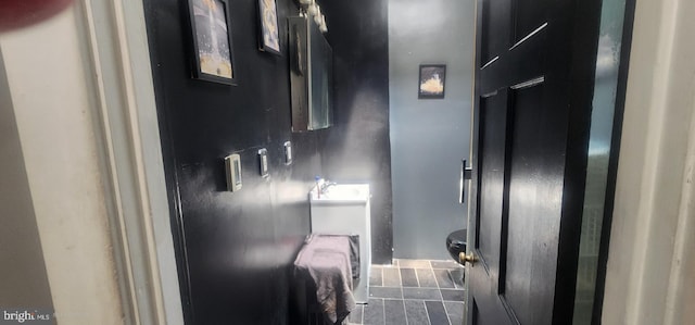 2308 W Mosher St, Baltimore, MD 21216 - view of corridor