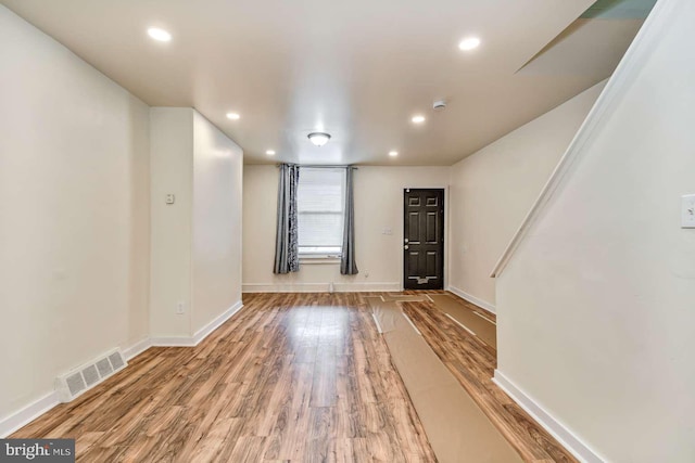 2750 N 28th St, Philadelphia, PA 19132 - unfurnished room with light wood-type flooring and recessed lighting