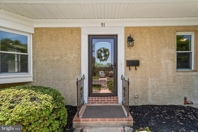 51 E Ann Rd, Broomall, PA 19008 - entrance to property featuring stucco siding