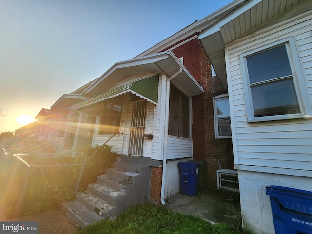 3137 Oakford Ave, Baltimore, MD 21215 - property entrance
