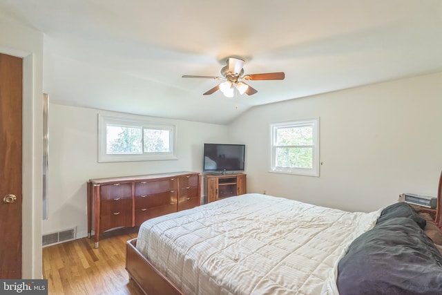 2303 Mulberry Ln, Lafayette Hill, PA 19444 - bedroom featuring light wood-style floors, lofted ceiling, and ceiling fan