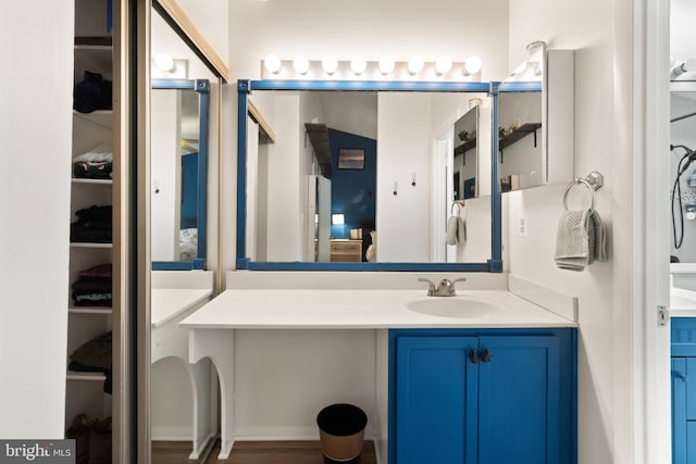 3086 Bridgeton Ct, Woodbridge, VA 22192 - bathroom with vanity