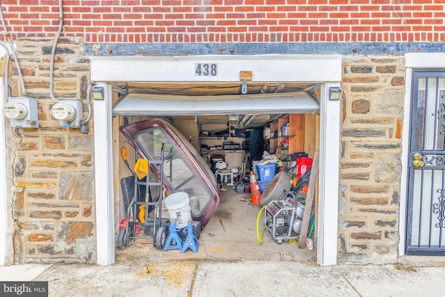 438 Holly Rd, Lansdowne, PA 19050 - view of garage