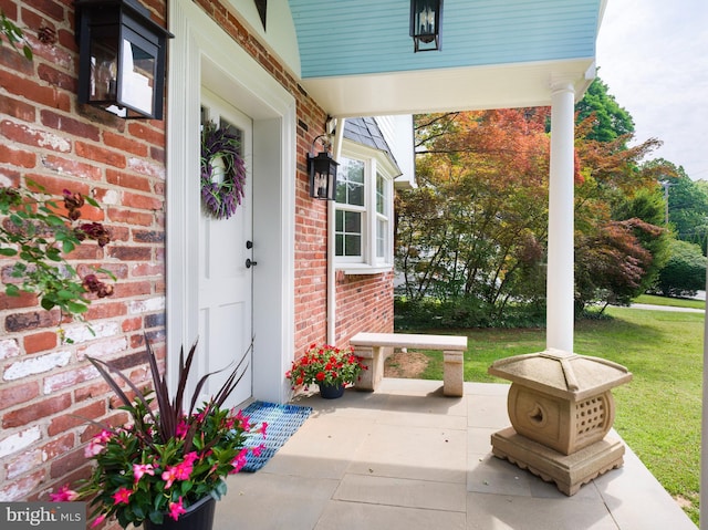 319 W Conestoga Rd, Devon, PA 19333 - covered porch with a yard