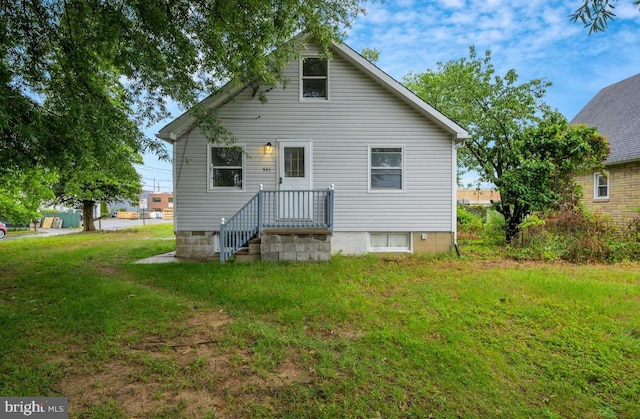 541 Wicker Ave, Bensalem, PA 19020 - back of house featuring a yard