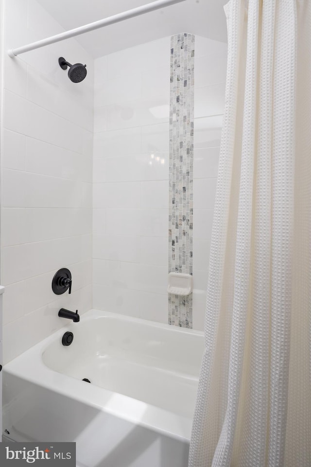 8207 Rockdale Ave, Baltimore, MD 21244 - full bathroom with shower / tub combo with curtain