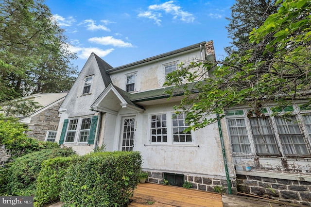 220 N Rolling Rd, Springfield, PA 19064 - view of front facade featuring stucco siding