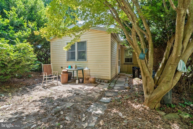 4513 Wards Chapel Rd, Owings Mills, MD 21117 - rear view of house featuring a patio