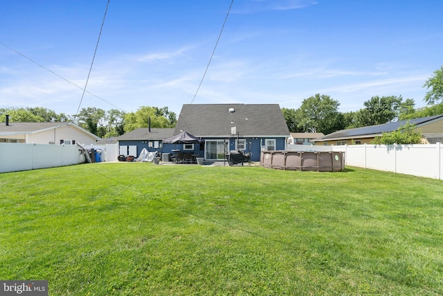 31 Gallaway Ln, Willingboro, NJ 08046 - back of property with a fenced backyard