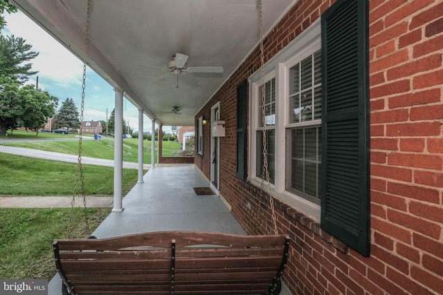 830 William St, Front Royal, VA 22630 - porch with a yard and a ceiling fan