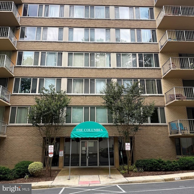 5565 Columbia Pike Unit 210, Arlington, VA 22204 - view of apartment building / complex