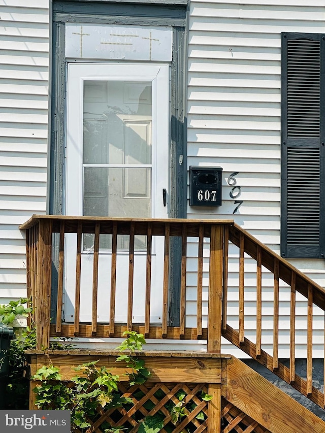 607 Salem Ave, Hagerstown, MD 21740 - doorway to property