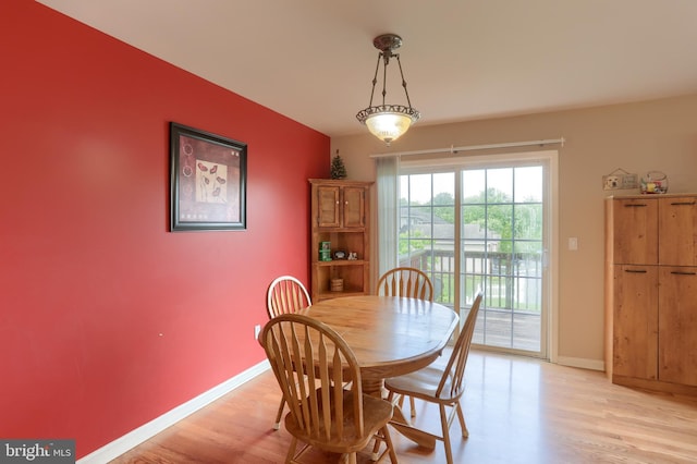 909 S 3rd St, Lebanon, PA 17042 - dining room featuring light wood-style floors