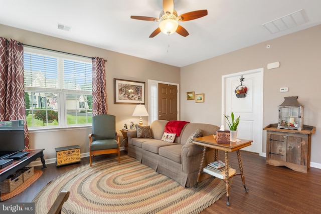 1080 Arbour Ln, Quakertown, PA 18951 - living area featuring a ceiling fan and wood finished floors